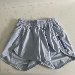 Lululemon high rise 3 inch tracker short in a size 4